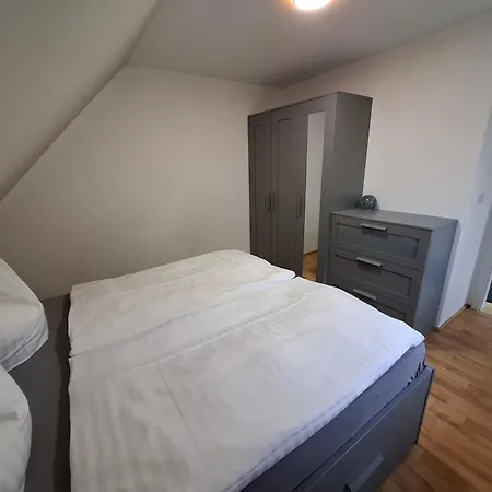 An Den Lindnersteinen